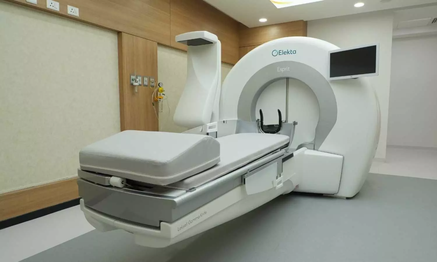 Fortis Memorial Research Institute announces the launch of the South Asias First Gamma Knife Esprit.