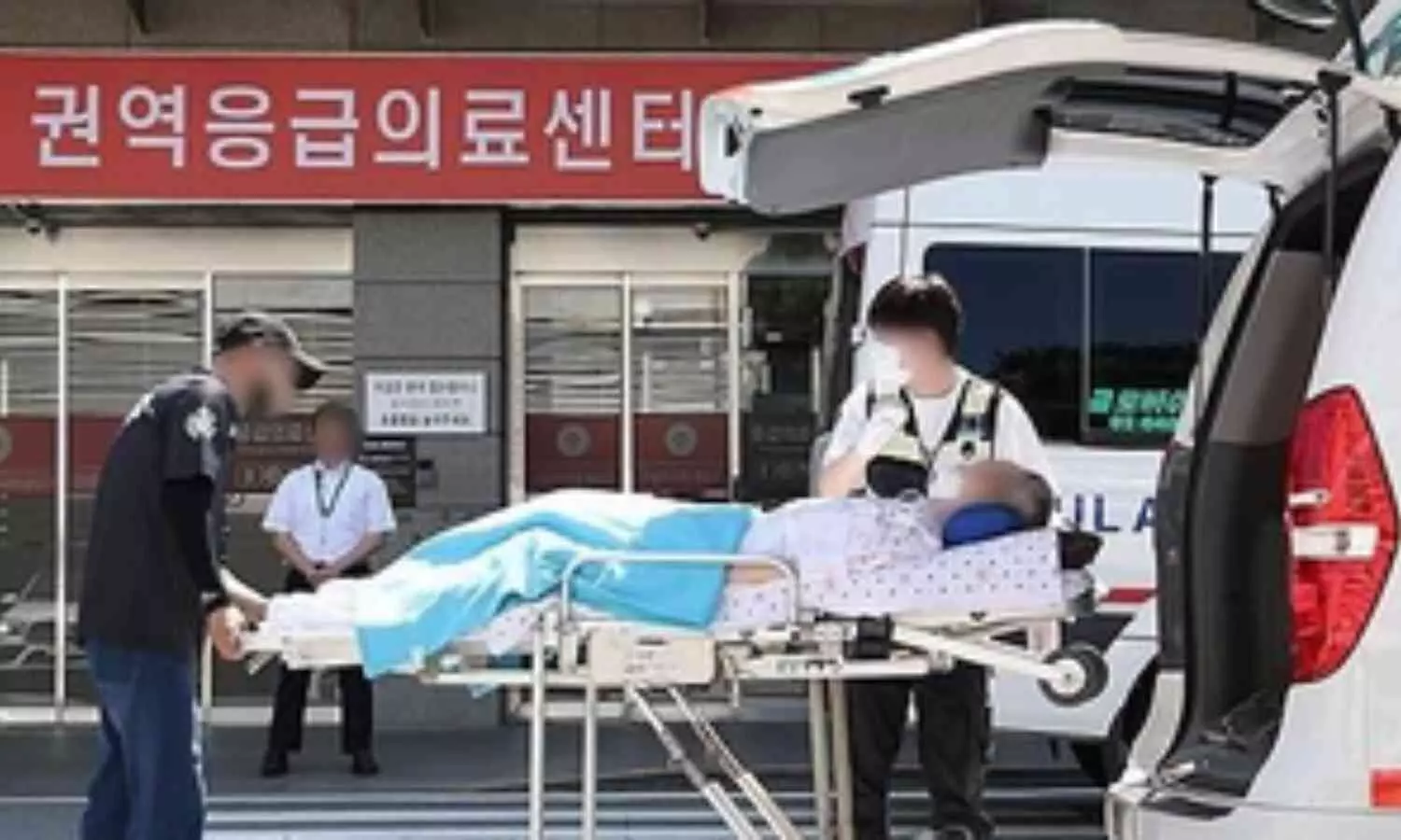 Emergency Care Crisis Drives South Koreas Push for Medical Reform