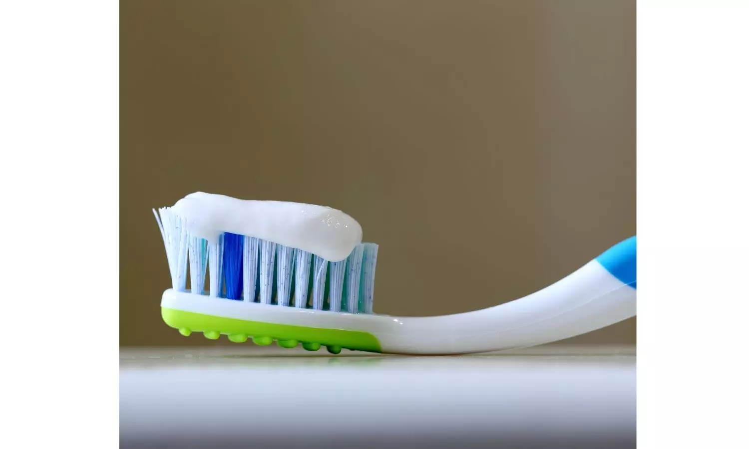 7 Common Toothbrush Mistakes You Must Avoid!