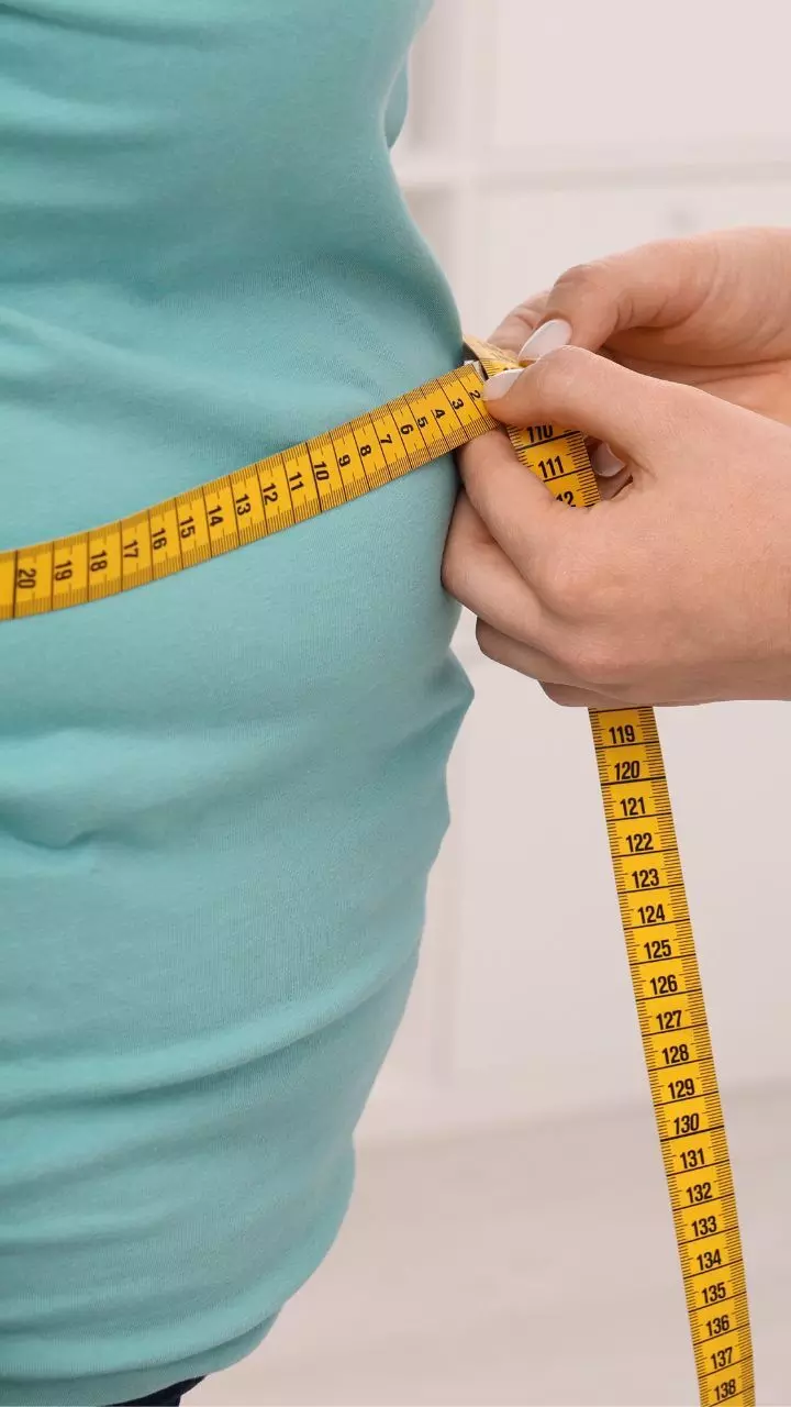 मोटापे और नींद की समस्याओं के बीच संबंध