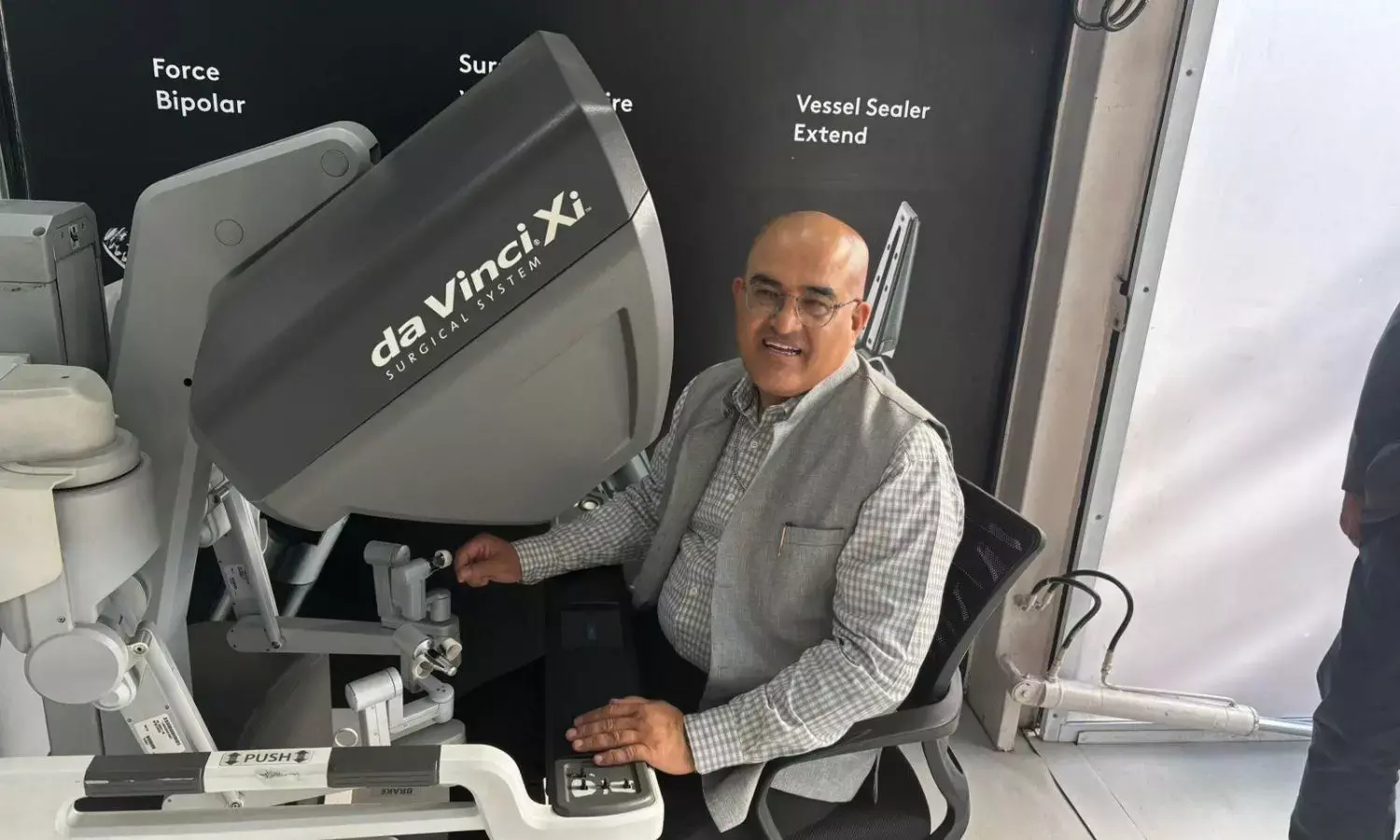 Robotic Surgery Comes to Bhopal: Xi Experience Centre Empowers Doctors