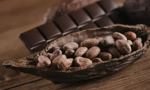 पीरियड्स पेन से लेकर हार्ट डिजीज तक में फायदेमंद डार्क चॉकलेट