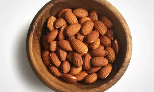रोज़ बादाम खाने के फायदे: दिल, दिमाग और शरीर को मिलती है ताकत