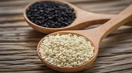 जोड़ों के दर्द को कहें अलविदा, रोज़ खाएं बस एक चम्मच तिल जोड़ों के दर्द को कहें अलविदा, रोज़ खाएं बस एक चम्मच तिल