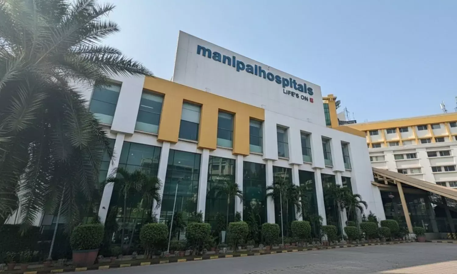 Liver Donor Regains Health with Advanced Keyhole Hernia Surgery