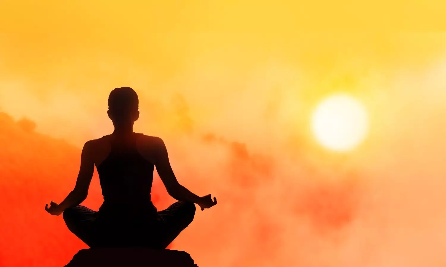 20 मिनट का ध्यान तन और मन के लिए संजीवनी, हार्मोन संतुलन में भी मिलेगी मदद 20 मिनट का ध्यान तन और मन के लिए संजीवनी, हार्मोन संतुलन में भी मिलेगी मदद