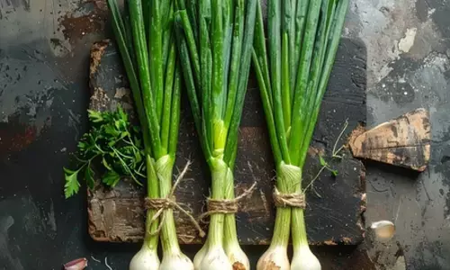 सर्दियों का सुपरफूड हरी प्याज, इम्युनिटी को देती है नई ऊर्जा