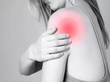 त्वचा की समस्याएं शरीर में अंदरूनी असंतुलन का संकेत देती हैं, आयुर्वेद से सीखें सही देखभाल त्वचा की समस्याएं शरीर में अंदरूनी असंतुलन का संकेत देती हैं, आयुर्वेद से सीखें सही देखभाल