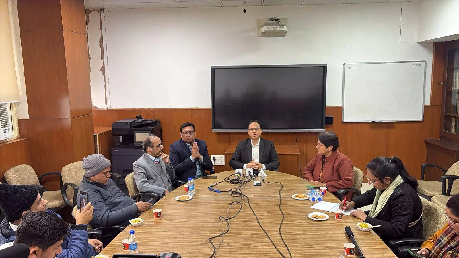 दिल्ली एम्स (AIIMS) की खास पहल, ट्रांसजेंडर समुदाय के लिए जेंडर अफर्मिंग सर्जरी और मानसिक स्वास्थ्य सहायता दिल्ली एम्स (AIIMS) की खास पहल, ट्रांसजेंडर समुदाय के लिए जेंडर अफर्मिंग सर्जरी और मानसिक स्वास्थ्य सहायता