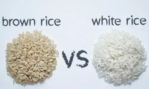 ब्राउन राइस बनाम व्हाइट राइस: सेहत के लिए कौन-सा विकल्प ज्यादा बेहतर?