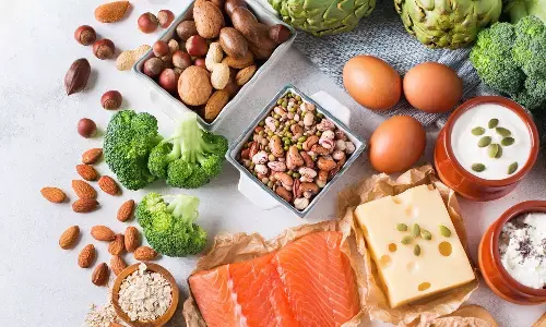 कैंसर से बचाव के लिए 10 सुपरफूड्स, अपनी थाली से कम करें बीमारियों का खतरा