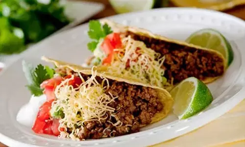 सस्ते और असरदार, ये 11 प्रोटीन रिच फूड्स बजट में भी हैं और सेहत में भी नंबर 1 सस्ते और असरदार, ये 11 प्रोटीन रिच फूड्स बजट में भी हैं और सेहत में भी नंबर 1