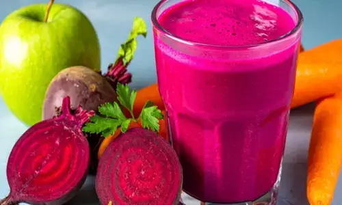 हेल्थ टिप्स : आप भी गाजर और चुकंदर का रस पीते हैं? सेवन से पहले जान लें सावधानियां हेल्थ टिप्स : आप भी गाजर और चुकंदर का रस पीते हैं? सेवन से पहले जान लें सावधानियां