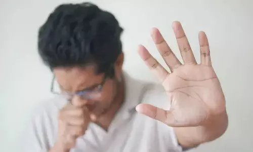 AI का कमाल, अब स्मार्टफोन पर खांसने से पता चलेगी फेफड़ों की बीमारी, AIIMS ने दी श्वासा ऐप को मंजूरी