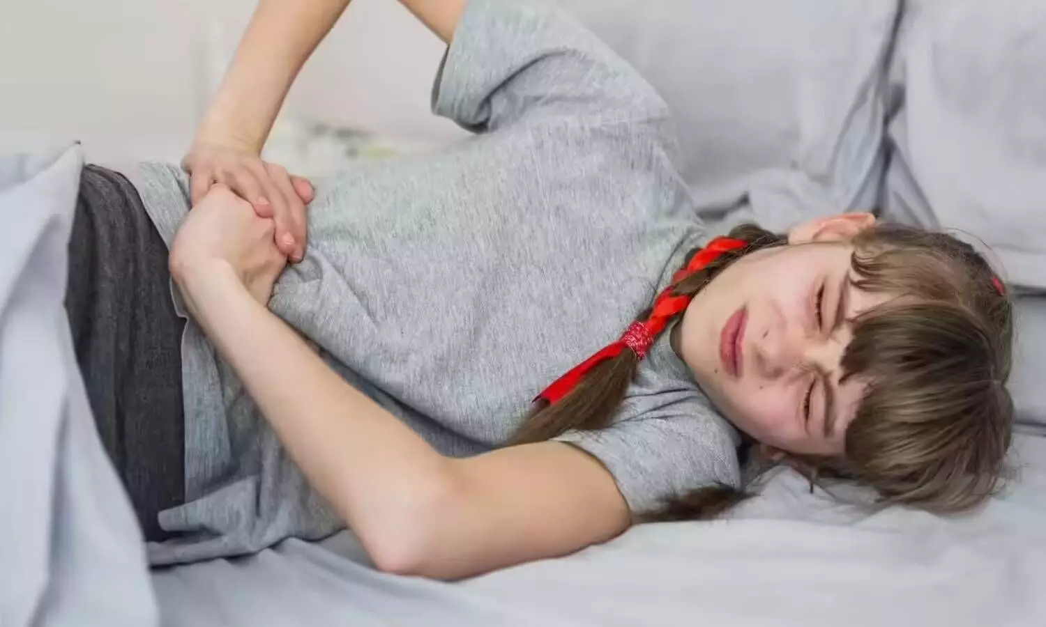 बच्चों में पेट के कीड़े, लक्षण, खतरे और बचाव के असरदार उपाय बच्चों में पेट के कीड़े, लक्षण, खतरे और बचाव के असरदार उपाय