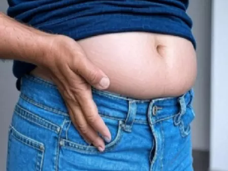 क्यों थायरॉयड में तेजी से बढ़ने लगता है वजन, जानें कारण से लेकर उपाय क्यों थायरॉयड में तेजी से बढ़ने लगता है वजन, जानें कारण से लेकर उपाय