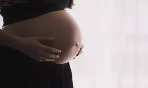 नेचुरल तरीके से बढ़ाएं गर्भधारण की संभावना, आज ही शुरू करें ये आहार नेचुरल तरीके से बढ़ाएं गर्भधारण की संभावना, आज ही शुरू करें ये आहार