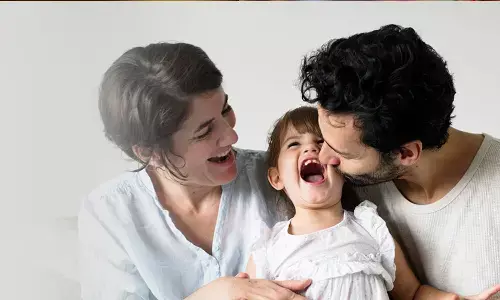 क्या पर्याप्त नींद के बाद भी आपका बच्चा थका हुआ उठता है? सुधारें सोने से पहले की ये 8 गलत आदतें