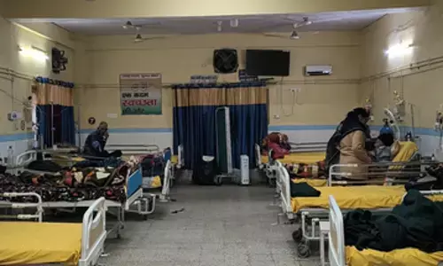 आयुष्मान योजना : चमोली के सीमांत जनपद में स्वास्थ्य सेवाओं की नई दिशा, दुर्गम पहाड़ी इलाकों में मुफ्त इलाज की सुविधा आयुष्मान योजना : चमोली के सीमांत जनपद में स्वास्थ्य सेवाओं की नई दिशा, दुर्गम पहाड़ी इलाकों में मुफ्त इलाज की सुविधा