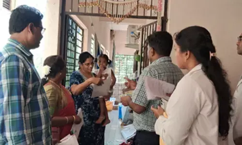 आंध्र प्रदेश: दूध में मिलावट से 15 लोग अभी भी बीमार, अस्पतालों में चल रहा इलाज आंध्र प्रदेश: दूध में मिलावट से 15 लोग अभी भी बीमार, अस्पतालों में चल रहा इलाज