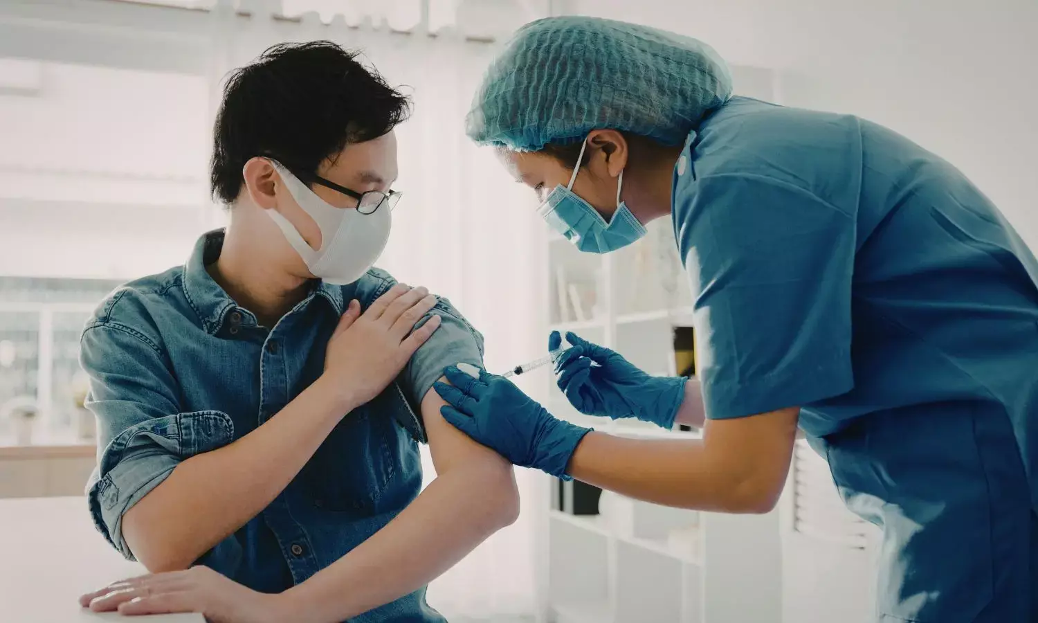 इन गंभीर बीमारियों से बचाव कर सकती है वैक्‍सीन, अक्‍सर लगवाने में लापरवाही करते हैं लोग