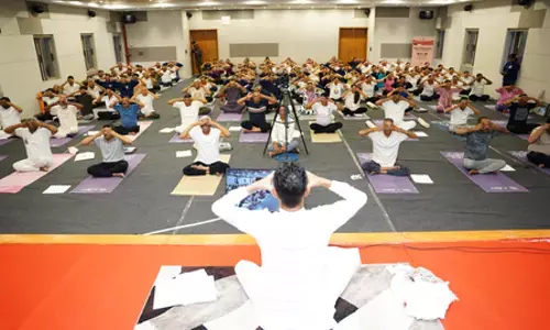 अंतरराष्ट्रीय योग दिवस से पहले गुजरात ने 100 दिवसीय अभियान शुरू किया अंतरराष्ट्रीय योग दिवस से पहले गुजरात ने 100 दिवसीय अभियान शुरू किया