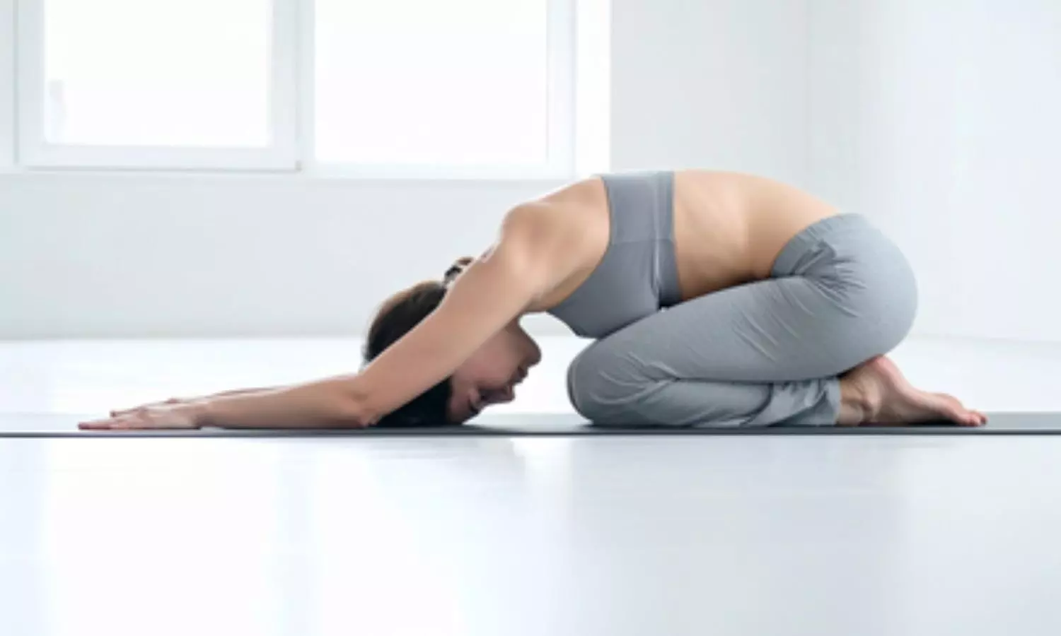 चिंता और क्रोध से छुटकारा दिला सकता है शशांकासन चिंता और क्रोध से छुटकारा दिला सकता है शशांकासन