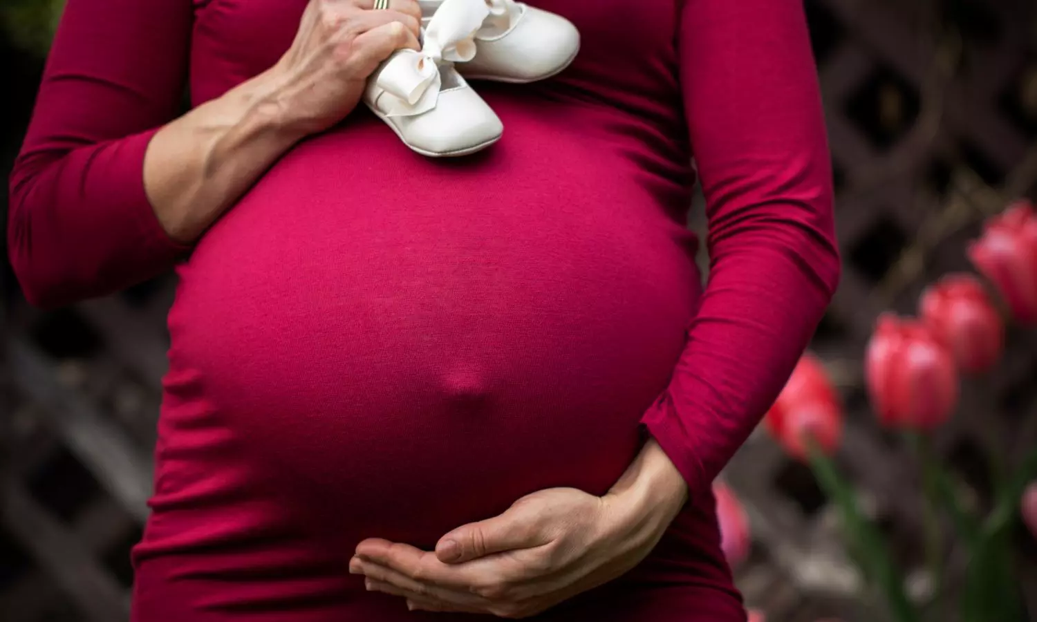 गर्भावस्था में पीठ दर्द? आयुर्वेदिक उपायों से पाएं आराम गर्भावस्था में पीठ दर्द? आयुर्वेदिक उपायों से पाएं आराम