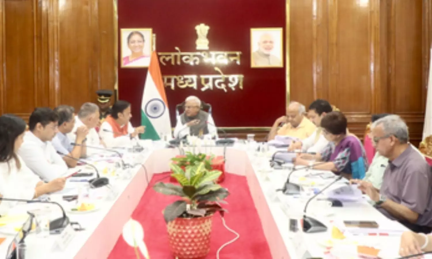 मध्य प्रदेश के राज्यपाल ने सिकल सेल और टीबी उन्मूलन सेवाओं पर जोर दिया मध्य प्रदेश के राज्यपाल ने सिकल सेल और टीबी उन्मूलन सेवाओं पर जोर दिया