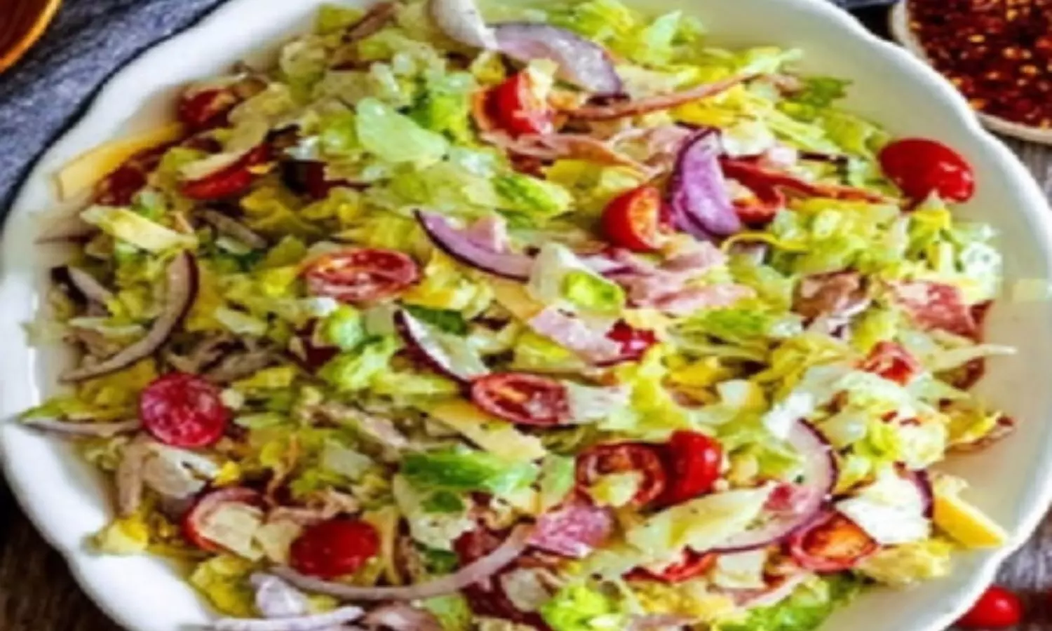 वजन कम करने के लिए आहार में शामिल करें ये चार सलाद, मिलेगा भरपूर पोषण वजन कम करने के लिए आहार में शामिल करें ये चार सलाद, मिलेगा भरपूर पोषण